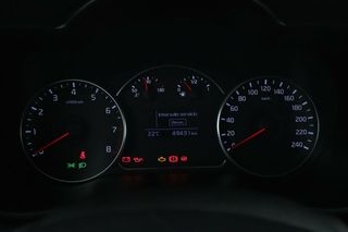 Kia Carens 1.6 GDI Drive