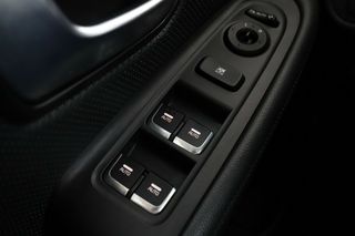 Kia Carens 1.6 GDI Drive