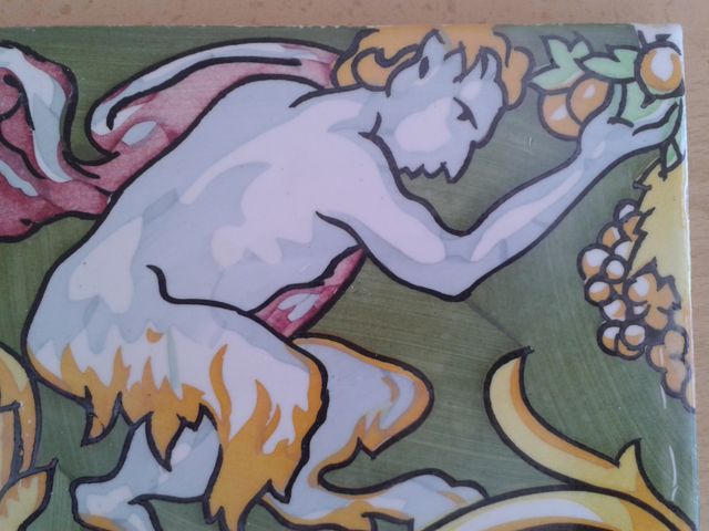 A7 AZULEJO ANTIGUO MODERNISTA FAUNO MITOLOGIA