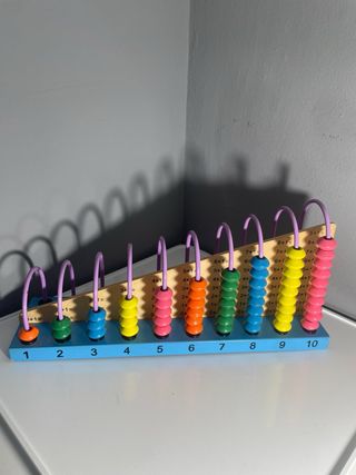 Juego motriz ábaco de madera 