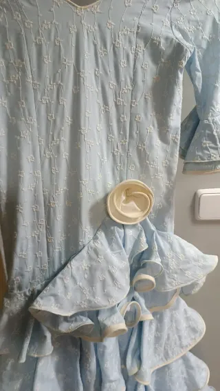 Traje Flamenco Azul Celeste