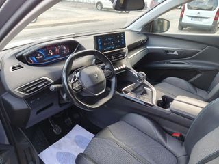 Peugeot 5008 2022 ALLURE