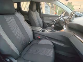 Peugeot 3008 2021 HDI