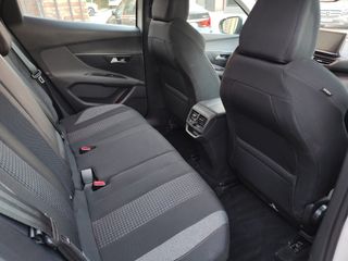 Peugeot 3008 2021 HDI