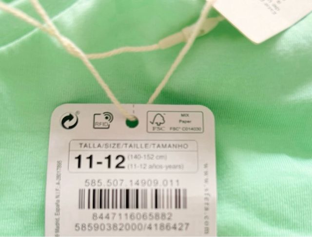 Camiseta verde con estrella Shine