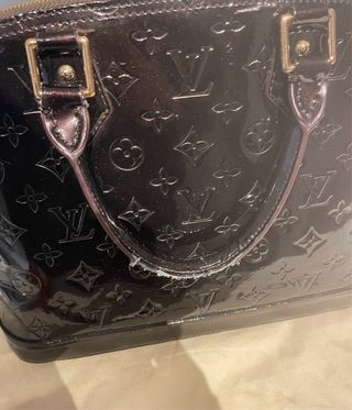 Borsa Louis Vuitton Alma Vernis Amarante