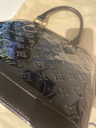 Borsa Louis Vuitton Alma Vernis Amarante