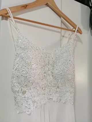 Vestido de novia blanco sin usar