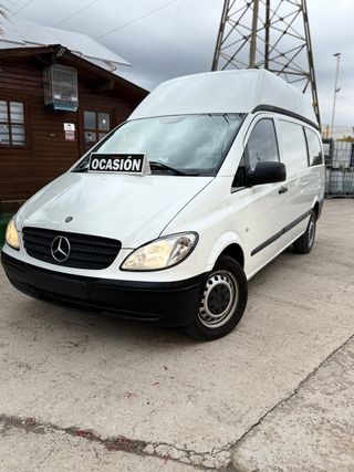 Mercedes-Benz Vito 2010