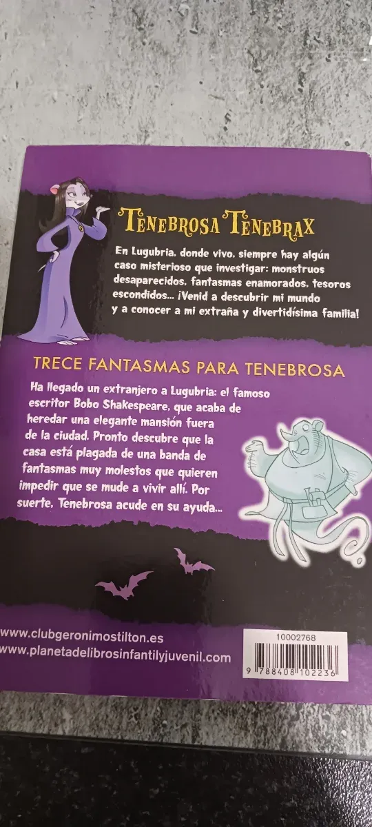 Trece fantasmas para tenebrosa