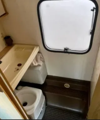 Caravana Burstner 450 TK autonoma