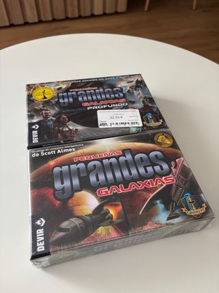 Pequeñas Grandes Galaxias Expansión Profundo