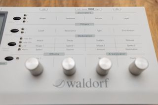 Sintetizador Waldorf Blofeld