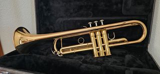 Trompeta Yamaha YTR5335G