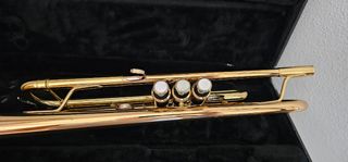 Trompeta Yamaha YTR5335G