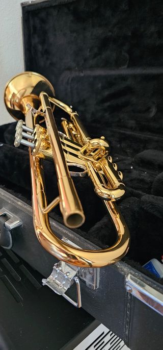 Trompeta Yamaha YTR5335G