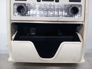 LUZ INTERIOR LAND ROVER RANGE ROVER (LM) 448DT ED