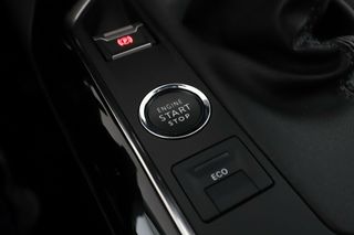 Peugeot 3008 1.5 Blue-HDi Allure Pack