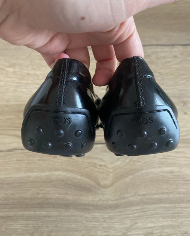 Tod's Mocassini Neri Vernice Donna