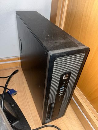 Ordenador HP Negro para piezas y monitor