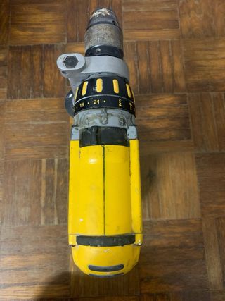 Aparafusadora Dewalt 18V