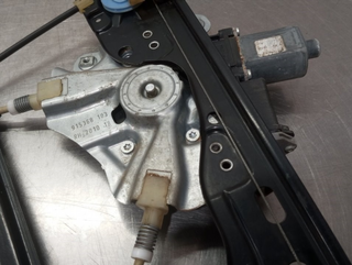 ELEVALUNAS DELANTERO DERECHO OPEL ASTRA J BERLINA