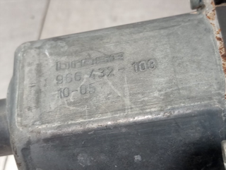 ELEVALUNAS DELANTERO DERECHO OPEL ASTRA J BERLINA