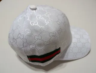 Gorra Gucci Blanca GG