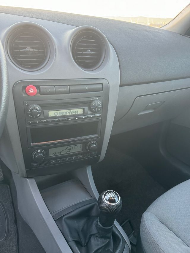 SEAT Ibiza 2005