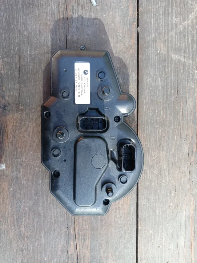 Cuadro instrumentos BMW S1000 XR K49