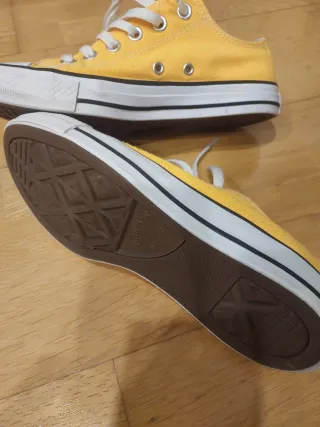 Converse Amarillas Talla 37,5