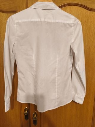 Camisa blanca manga larga entallada