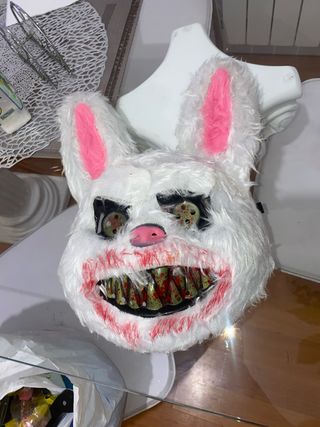 Máscara de Conejo Terror
