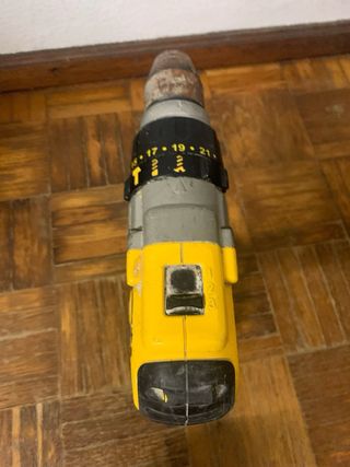 Aparafusadora Dewalt 18V