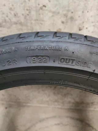 Neumáticos 225 40 R18 Bridgestone 