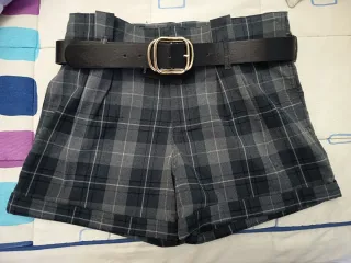 Shorts de cuadros Lefties.