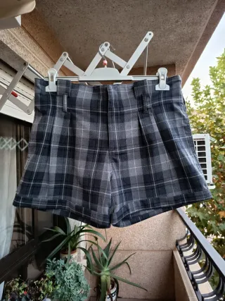 Shorts de cuadros Lefties.