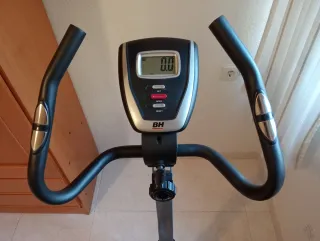 Bicicleta Estática BH Artic