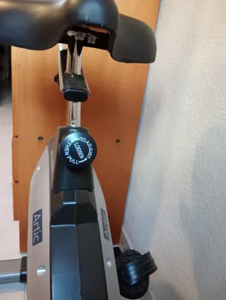 Bicicleta Estática BH Artic