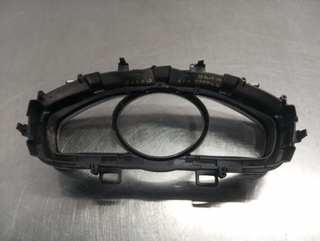 MOLDURA VOLVO V40 CROSS COUNTRY D4204T13 S / R