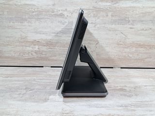 TPV AIO NCR RealPOS XR7 i3 4160T 8GB 240SSD