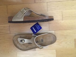 Sandalias BIRKENSTOCK doradas