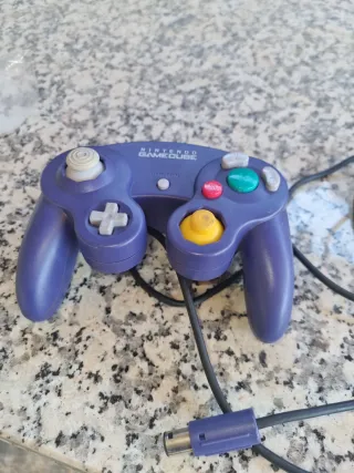 Mando Nintendo GameCube Morado