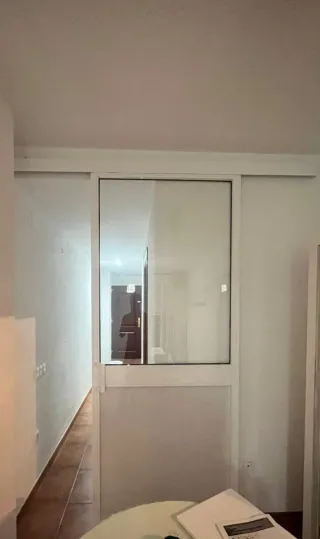 Puerta corredera de aluminio