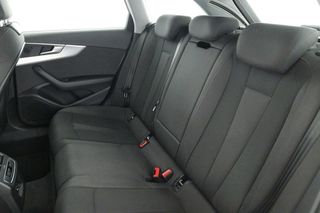 Audi A4 35 TFSI S Line