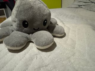 Polpo in peluche reversibile