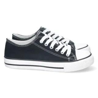 Zapatillas negras tipo Converse 