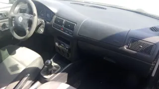 Volkswagen Golf 2003