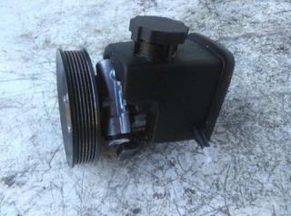 Bomba dirección mercedes-benz vito caja 109 128623