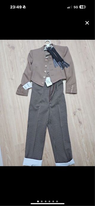 Traje de corto (gitano)niño beige y marrón